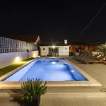 Poolhouse Domus * ソリン