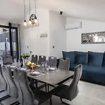 Poolhouse Domus Casa vacanze