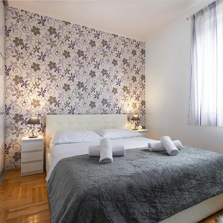 Poolhouse Domus * Solin